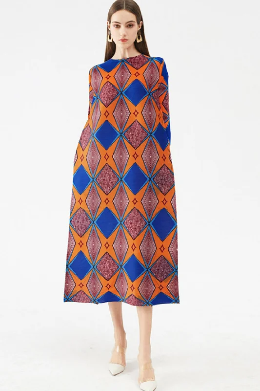 Geometrical Print Accordion Pleated Three-Quarter Sleeve Dress
