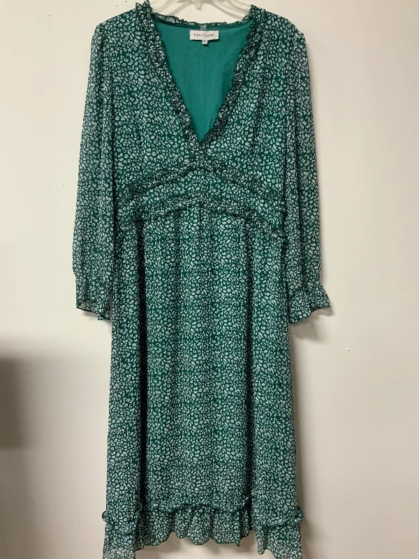 Luna (6) green, white dot dress
