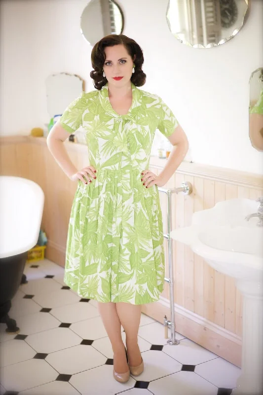 1960s Green Leaf Print Shirt Waister Dress
