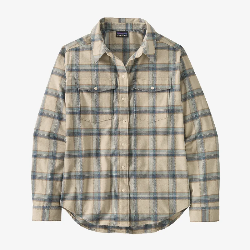 Patagonia Women's Canyonite Flannel Shirt - MOUNTAIN TREK PUMICE Casual Slouchy Short Sleeve Patagonia Women's Canyonite Flannel Shirt - MOUNTAIN TREK PUMICE Casual Slouchy Short Sleeve
