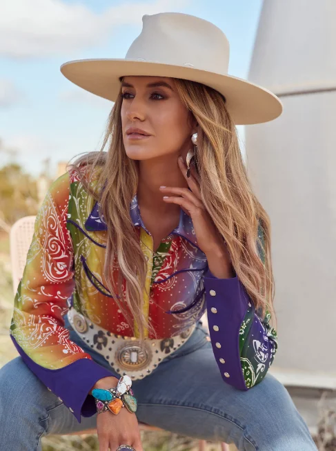 Wrangler X Women's Lainey Wilson Rodeo Ben Rainbow Bandana Western Snap Long Sleeve Shirt 112360593 Casual Cotton Short Shirt Wrangler X Women's Lainey Wilson Rodeo Ben Rainbow Bandana Western Snap Long Sleeve Shirt 112360593 Casual Cotton Short Shirt