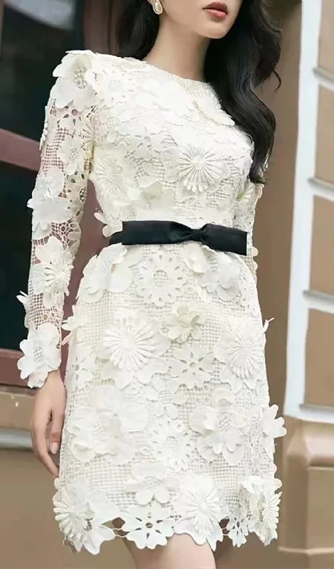 FLORAL EMBROIDERED LACE MIDI DRESS IN WHITE Fashionable Wide Leg Midi Dress