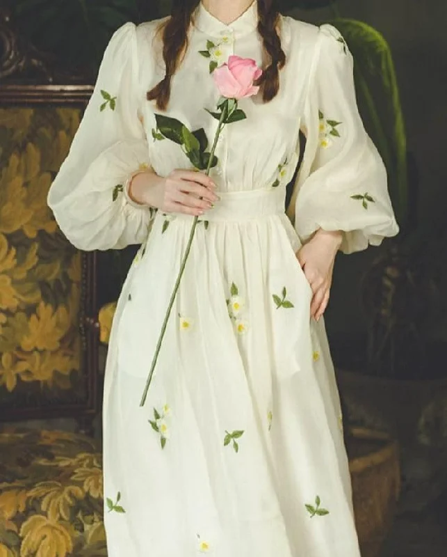 Sweet Vintage Floral Dress Women Elegant Korean Casual Party Midi Dress Lady Autumn Court Retro Lantern Sleeve Fairy Dress Classic Black Midi Dress