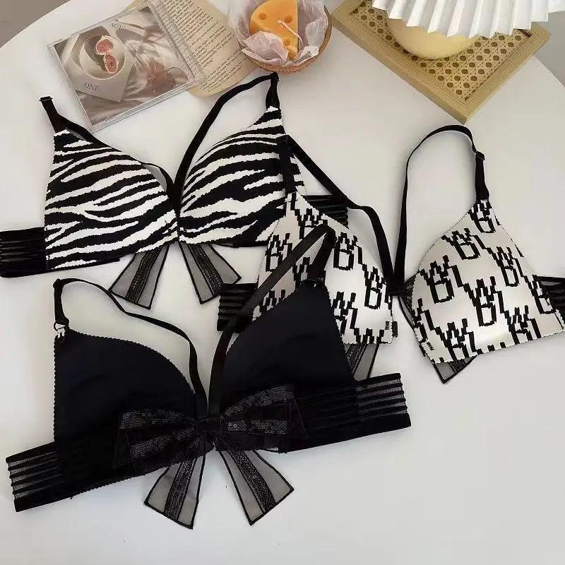 Full Coverage Teenage Girl's Bras Front Closure Unpadded Comfortable Wirefree Bra Chic Lace Bra