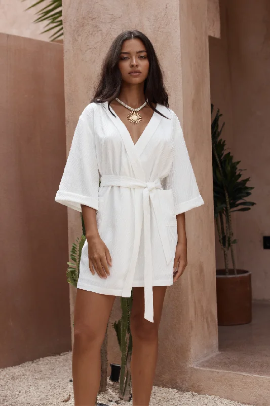 UTOPIA MINI DRESS - WHITE Casual High-Waist Mini Dress