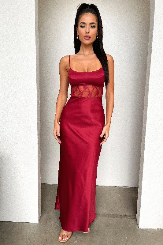 Azaria Maxi Dress - Red Trendy Printed Maxi Dress