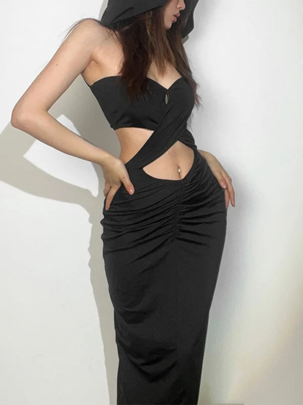 BerryBetty - Criss Cross Hooded Cutout Black Maxi Dress Stylish Button-Up Maxi Dress