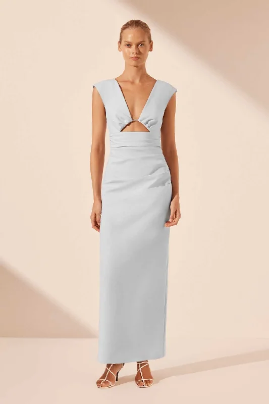 LANI PLUNGED CUT OUT MAXI DRESS - SKY Stylish Long Sleeve Maxi Dress