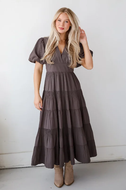 Stunning RSVP Charcoal Tiered Maxi Dress Elegant Maxi Dress with Ruffles