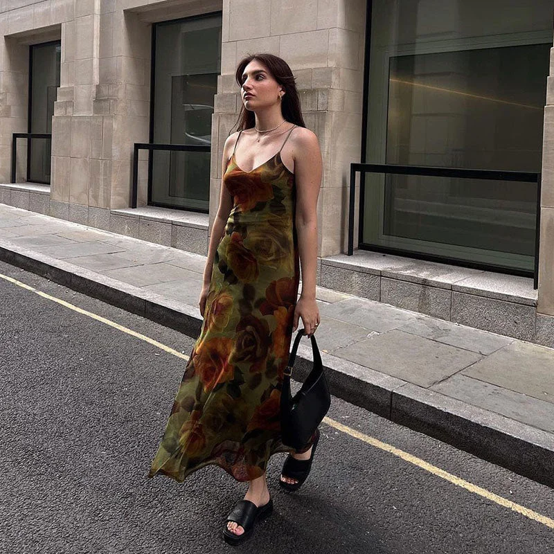 BerryBetty - Vintage Floral Print Chiffon V Neck Slip A-line Maxi Dress - Green Trendy Fit-and-Flare Maxi Dress