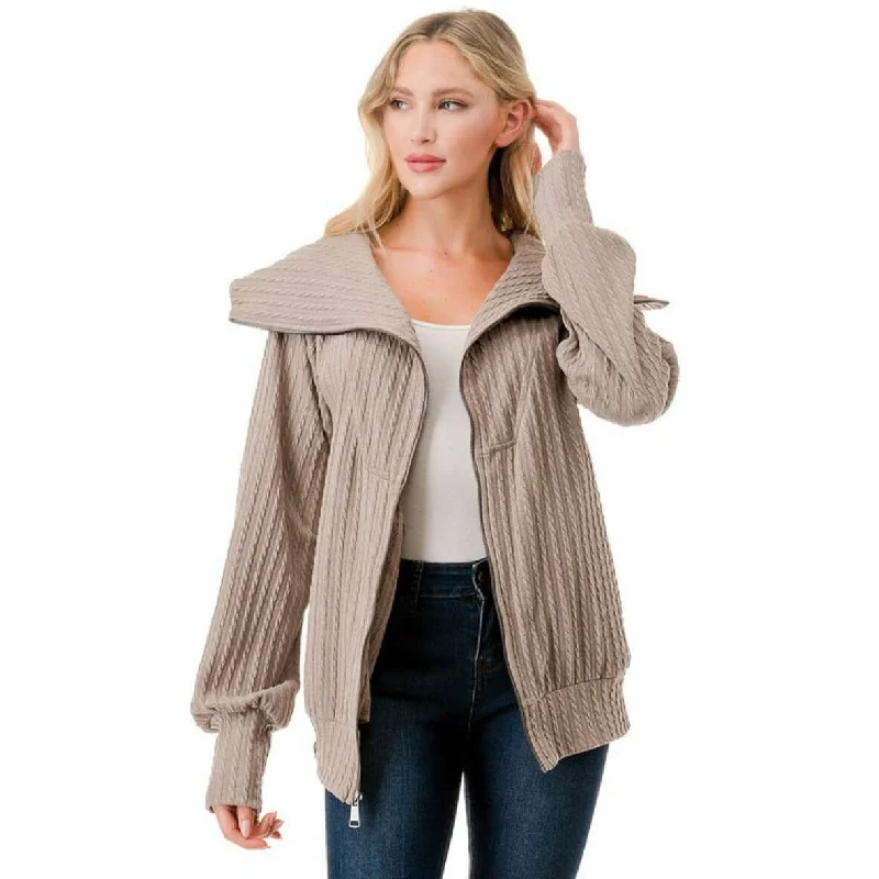 Walk in the Park Cable Knit Jacket Made in USA Front Pockets Side Pockets Patch Pockets