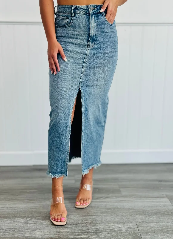 Denim Day Slit Pencil Skirt (Reg & Plus) lace skirt delicate